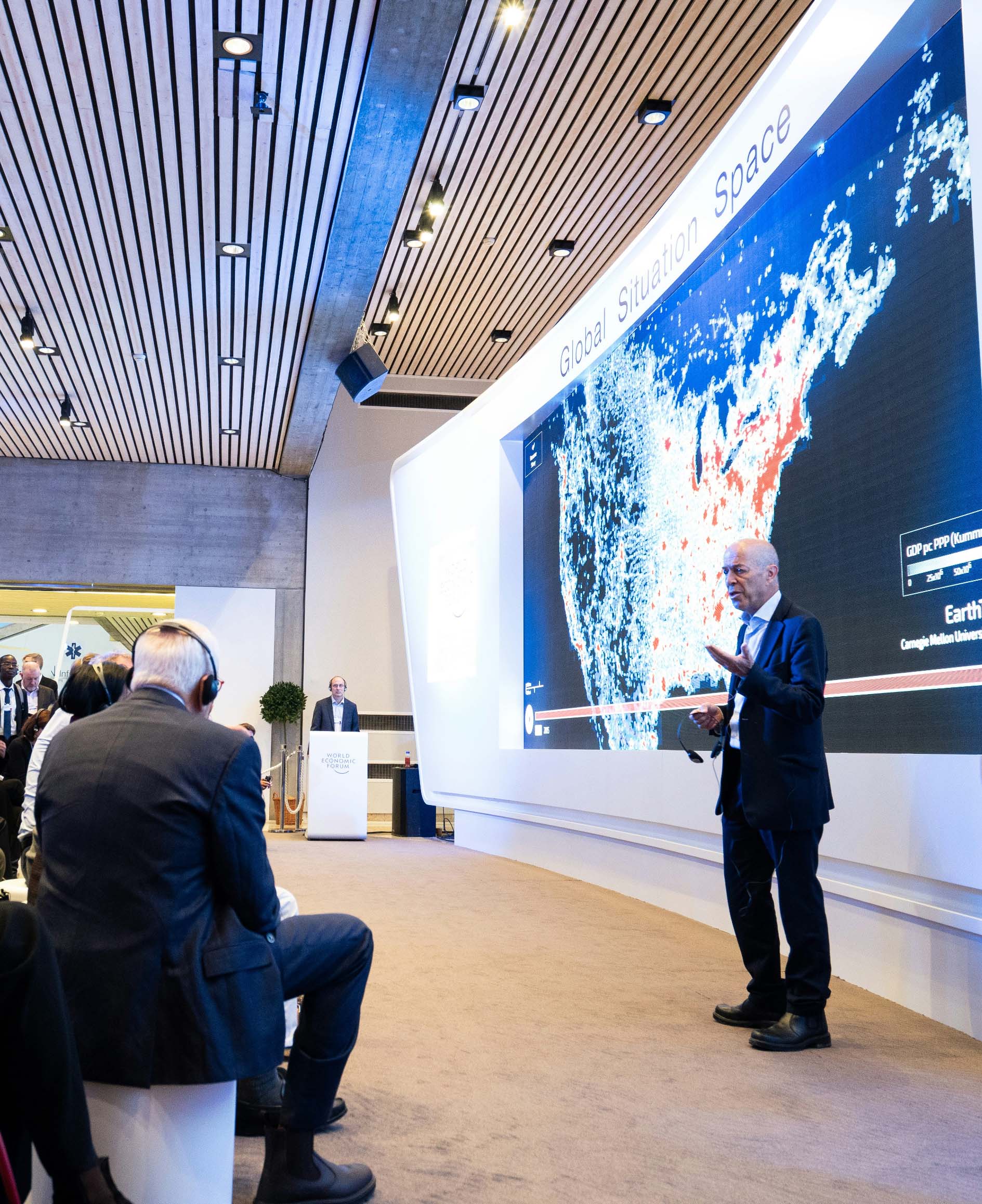 home-4-img-carousel-4